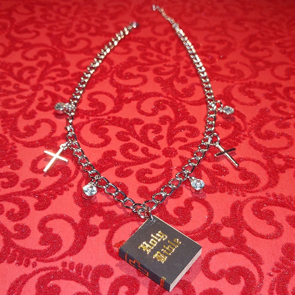 Necklace - Picture 2 of 2